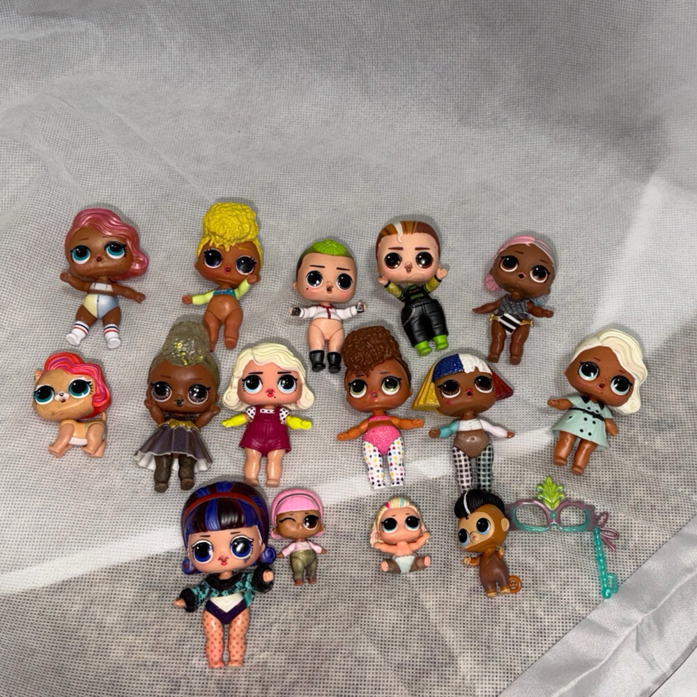 Lot of 16 MGA LOL Surprise dolls‎ girls play fun 3" pet dolls and baby's